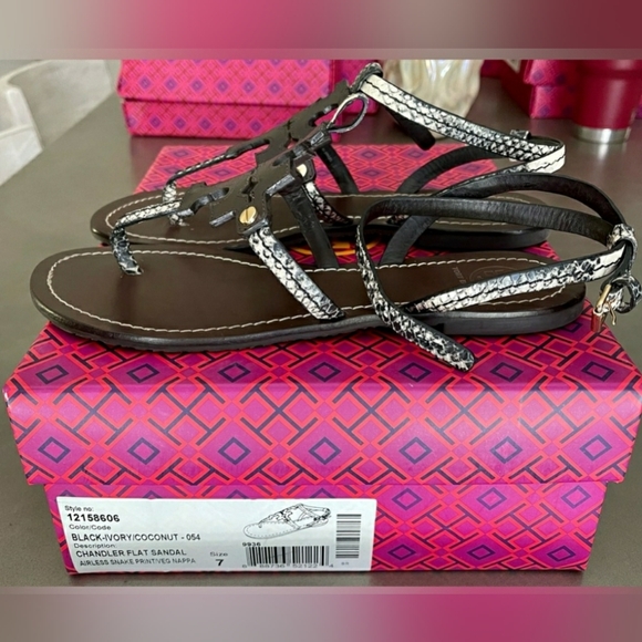 LIKE NEW TORY BURCH Chandler Gladiator T strap sandals Flip thong sz 7 - Picture 4 of 6